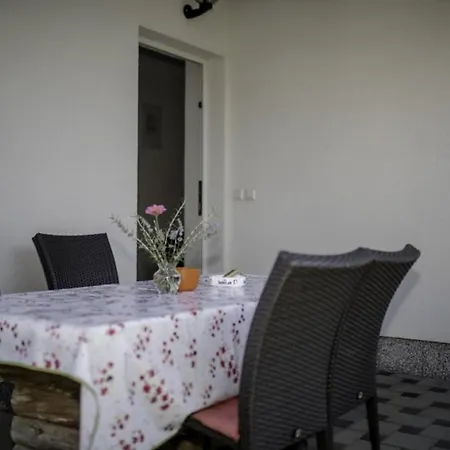 In With Terrace, Air Conditioning, Wifi, Dishwasher Appartement
